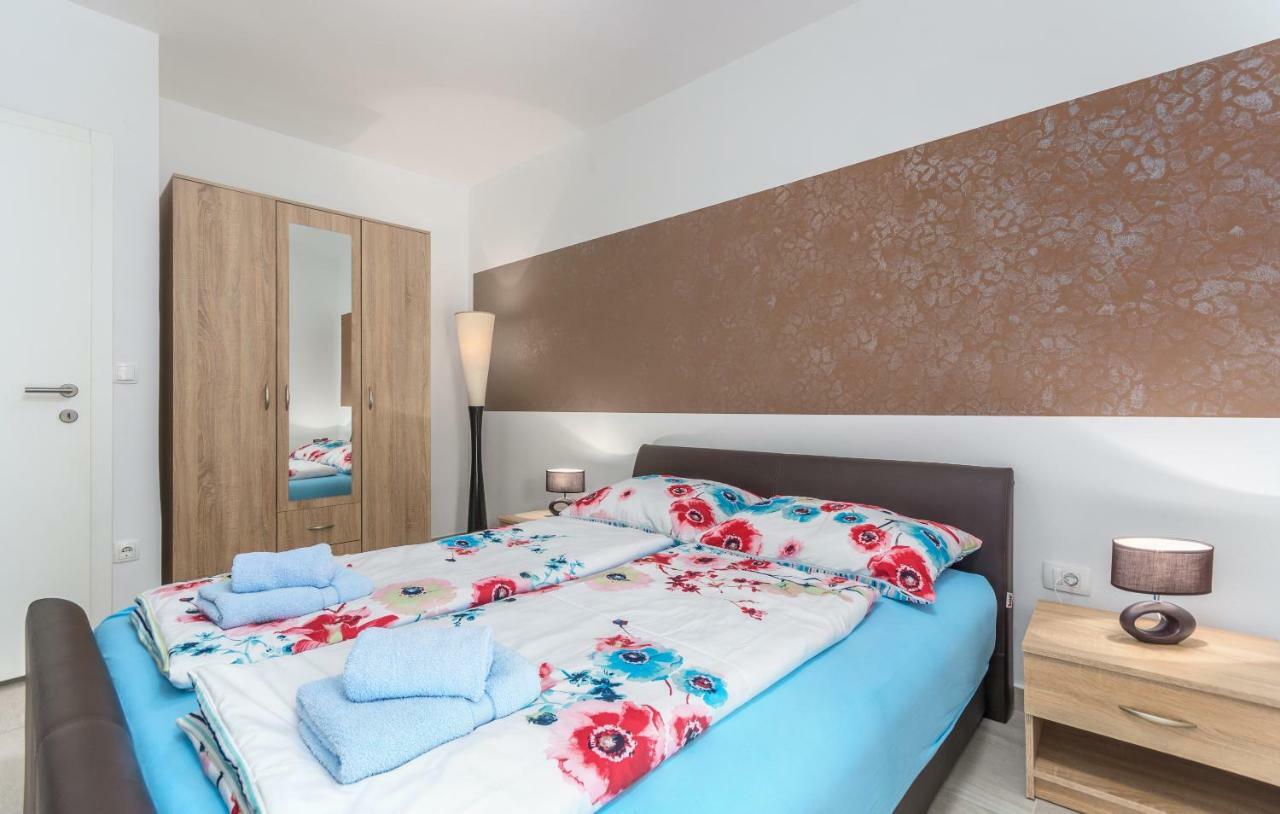 Villa Stephany Пореч Экстерьер фото