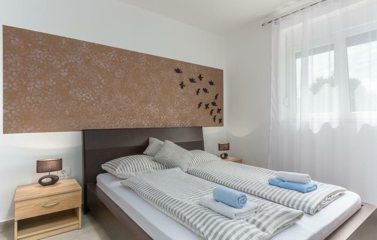 Villa Stephany Пореч Экстерьер фото