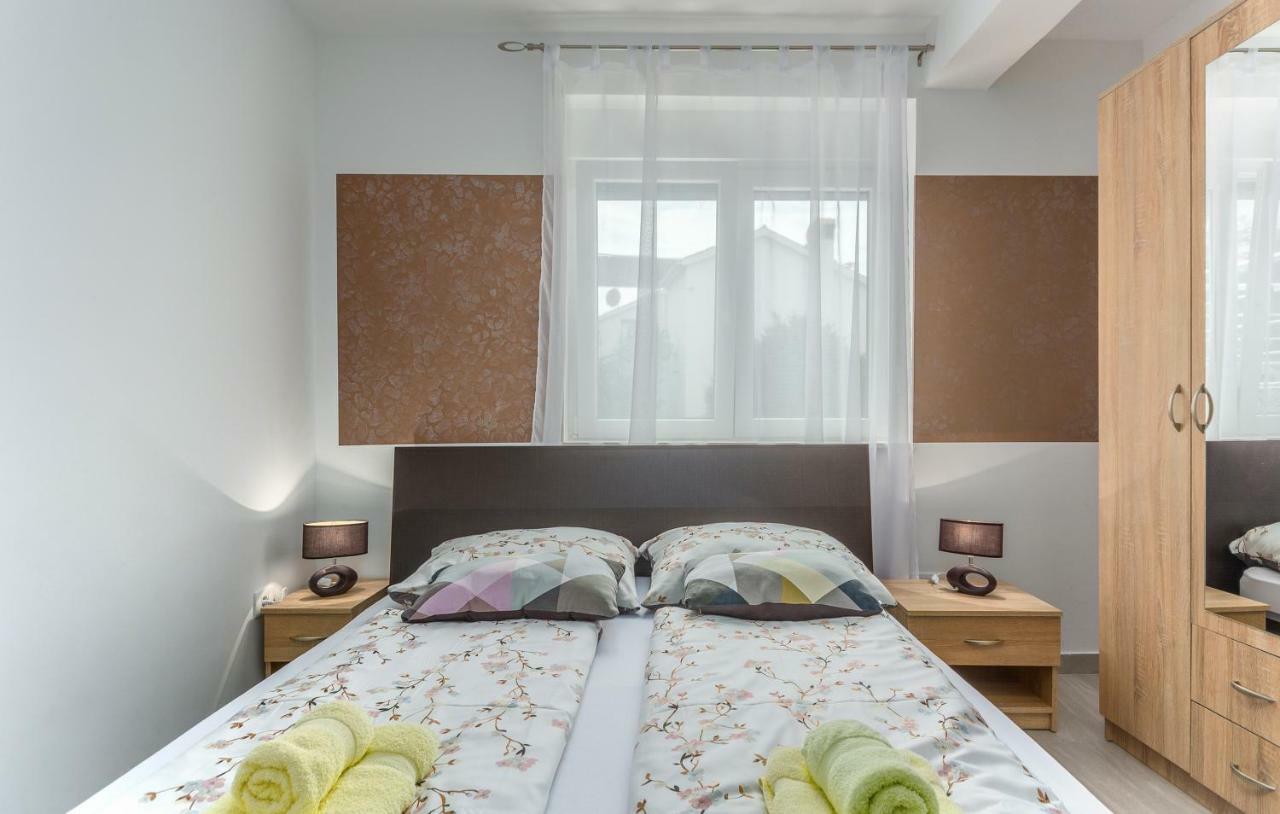 Villa Stephany Пореч Экстерьер фото