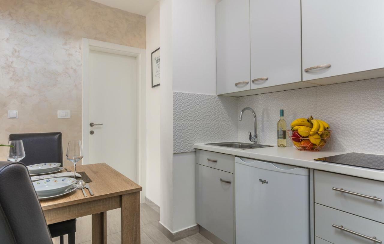 Villa Stephany Пореч Экстерьер фото